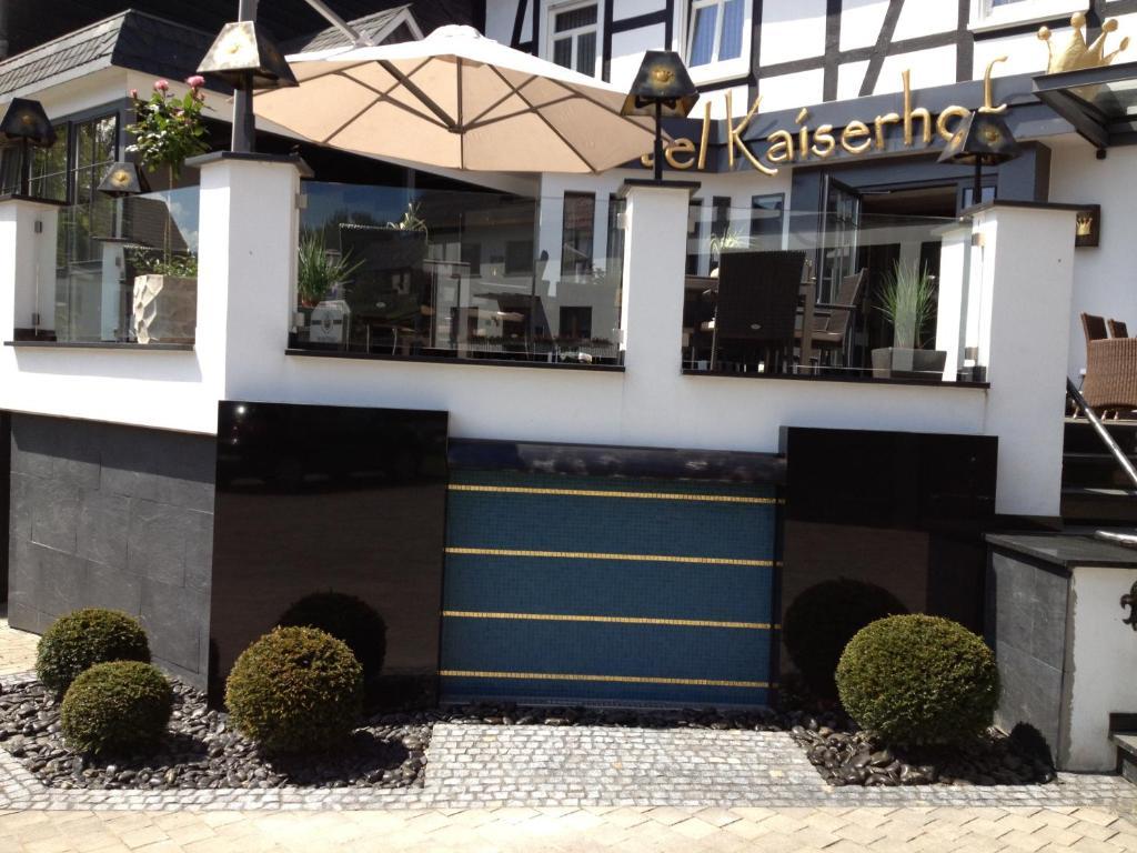 Hotel Kaiserhof Медебах Екстер'єр фото
